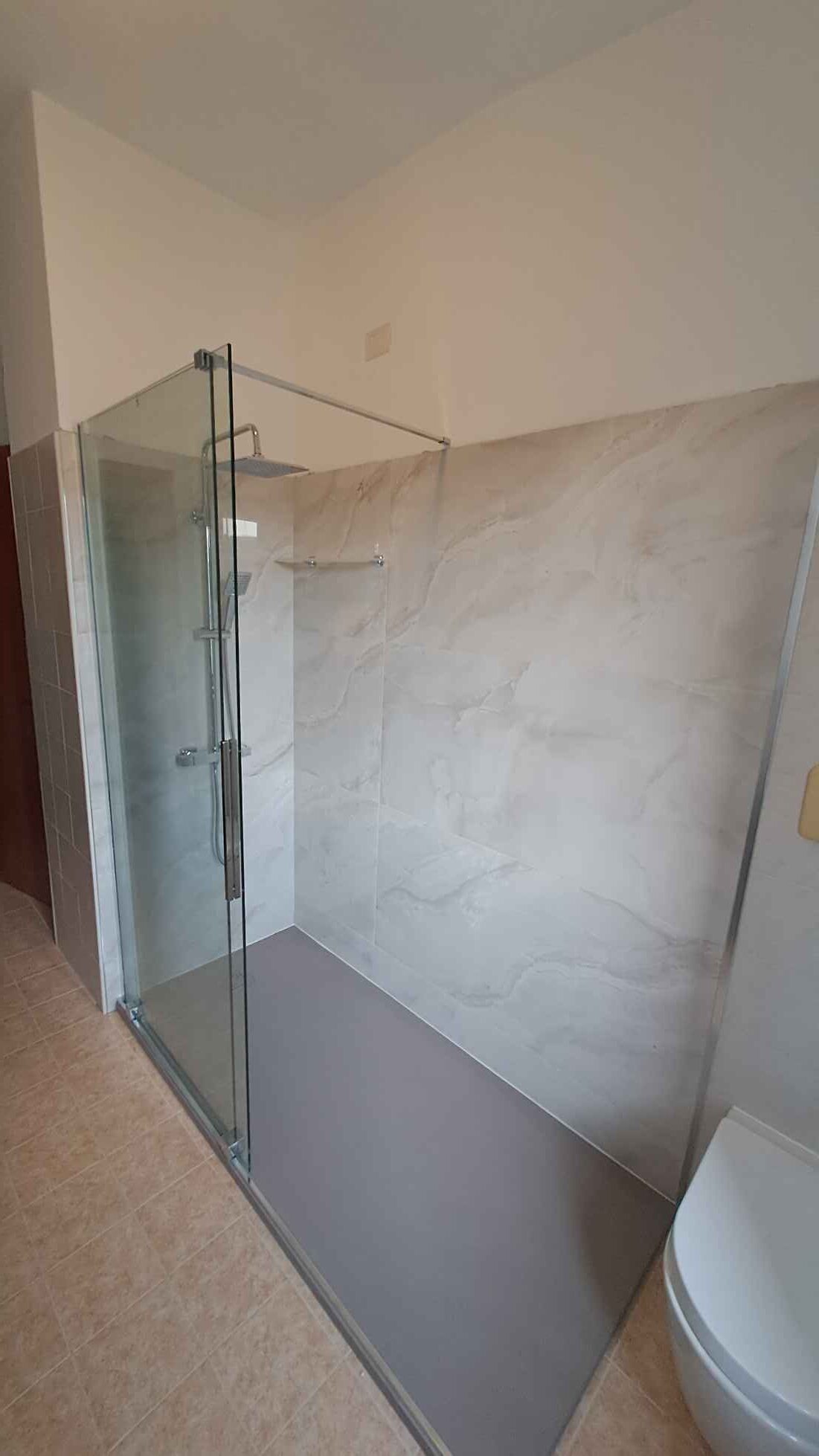 Trasformazione vasca in doccia a Crotone